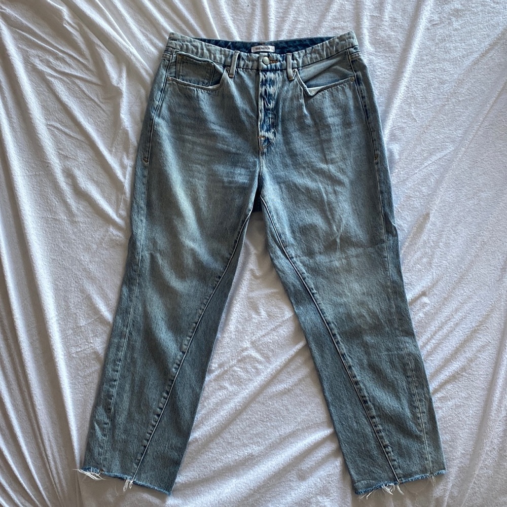 Good American High-Rise Straight Leg Jeans in Light Blue Denim
